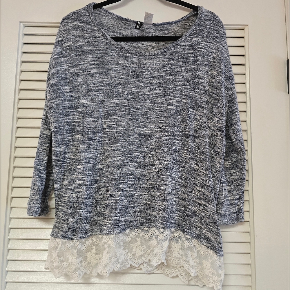 Divided H&M - Greyish Blue Knit Long-Sleeve Top With White Floral Lace Hem